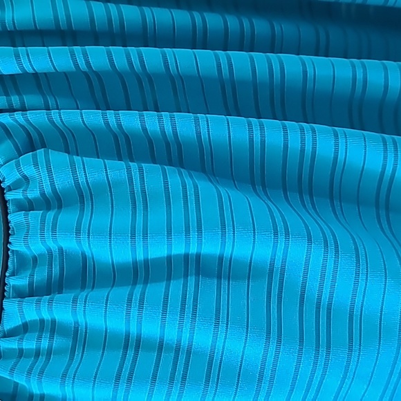 ZEROXPOSUR BRAND WOMEN'S TROPICAL BLUE AND BLACK TANKINI WITH BRA SIZE XS - Picture 3 of 14